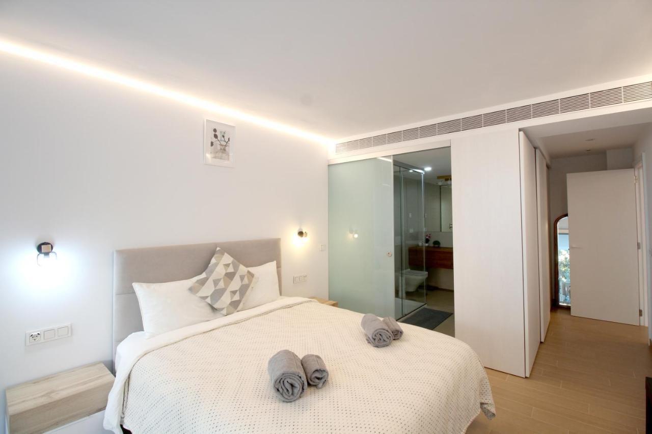 First Line Beach With Sea View Huoneisto Fuengirola