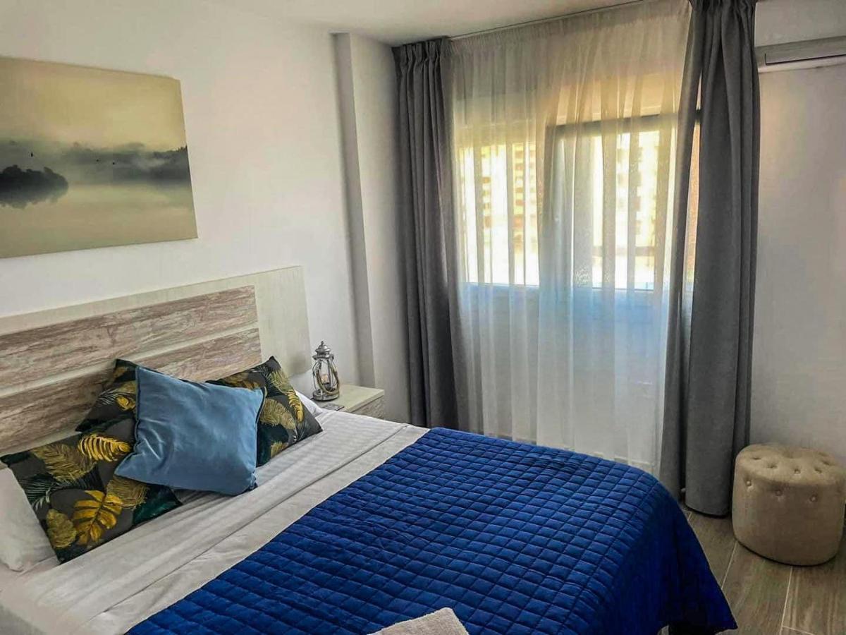 Front Line Paseo Maritimo 33 Perla 6 Malaga Spain Huoneisto Fuengirola