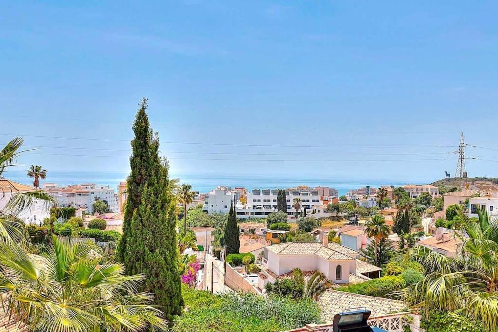 Villa Marite - 4 Bed/ 2 Bath - Own Private Pool