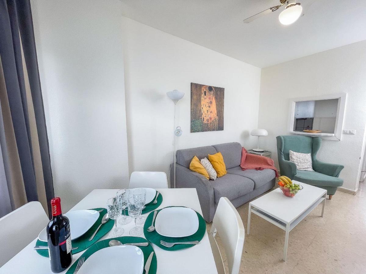 Club Maritimo At Ronda Iii Apartment
