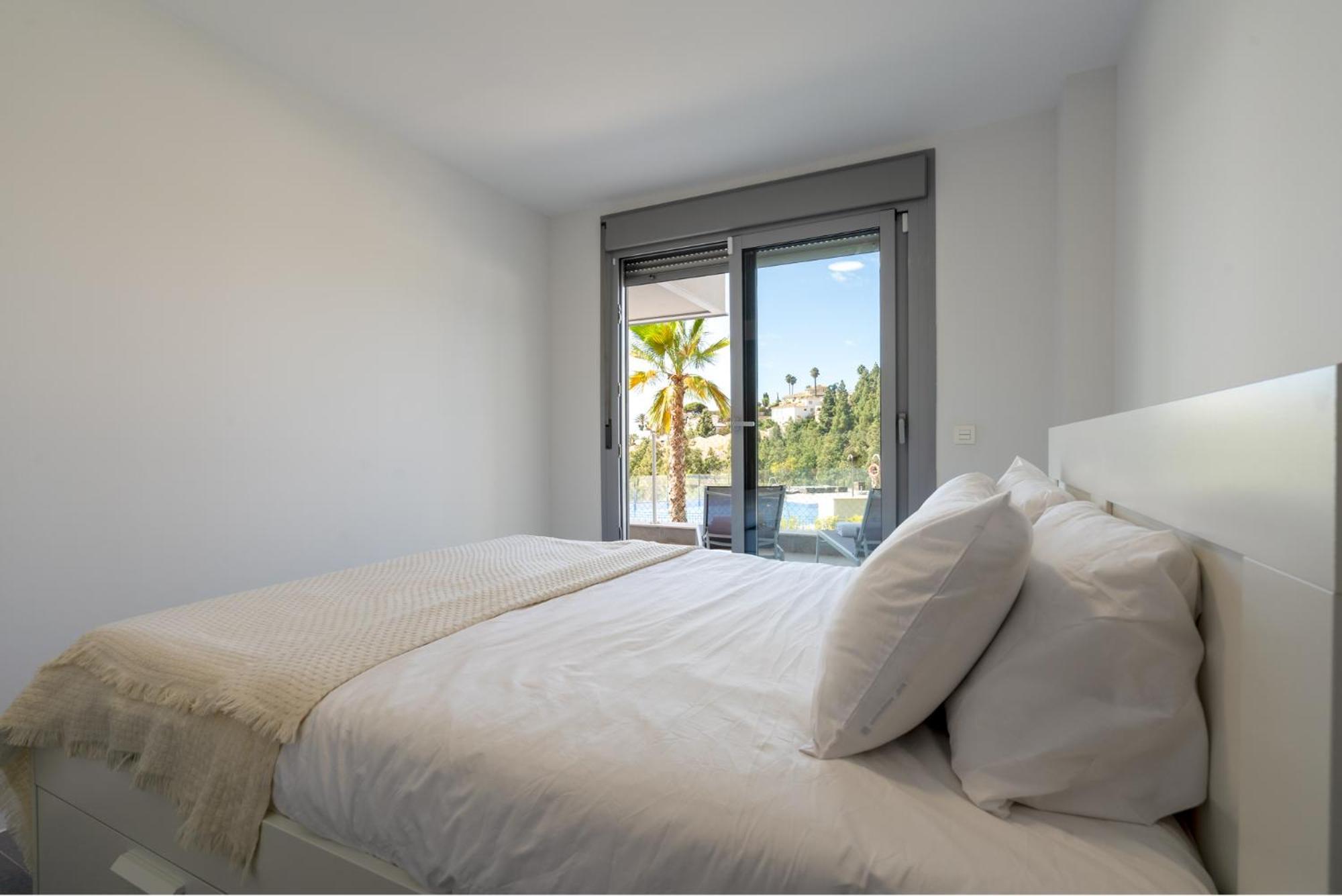 Modern Apartment With Sea And Poolview Fuengirola