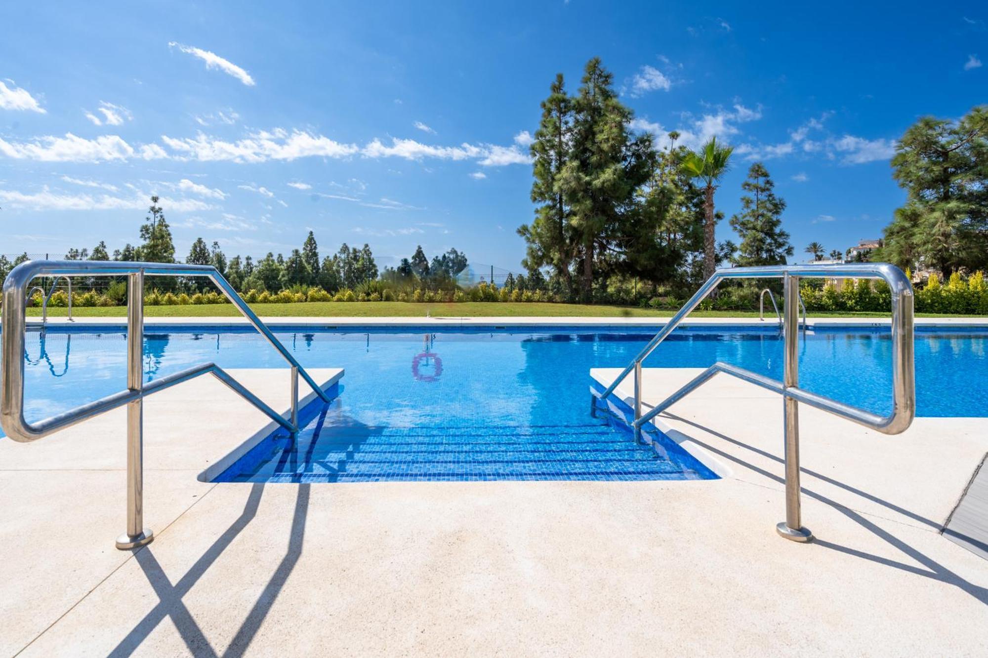 Modern Apartment With Sea And Poolview * Fuengirola