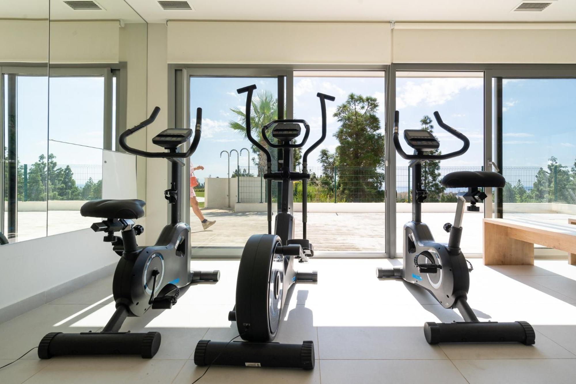 Modern Apartment With Sea And Poolview Fuengirola
