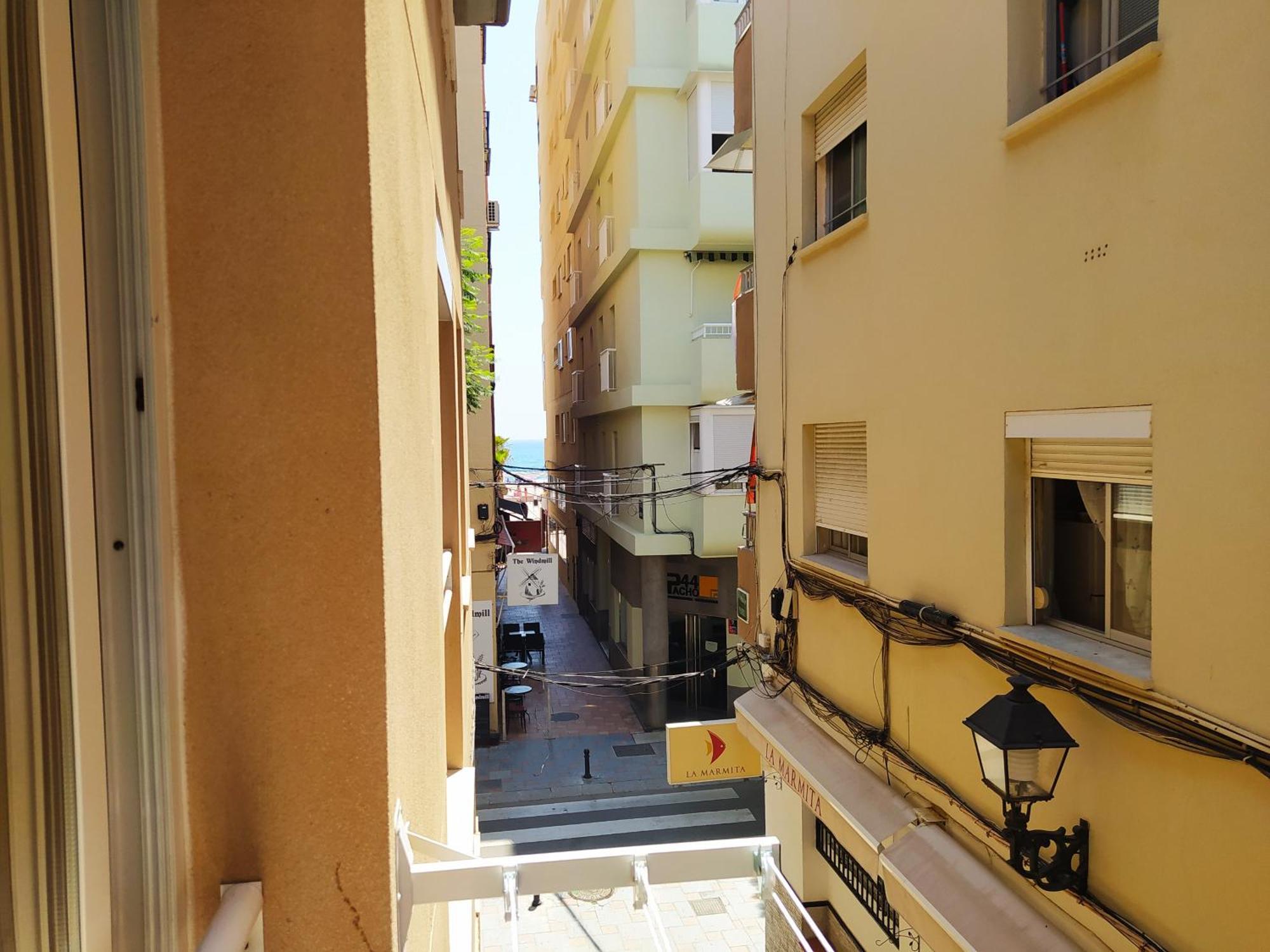 Apartment Ped - 1 Dorm - Reformado - 50 Metros Playa Y Centro - Wifi Fuengirola