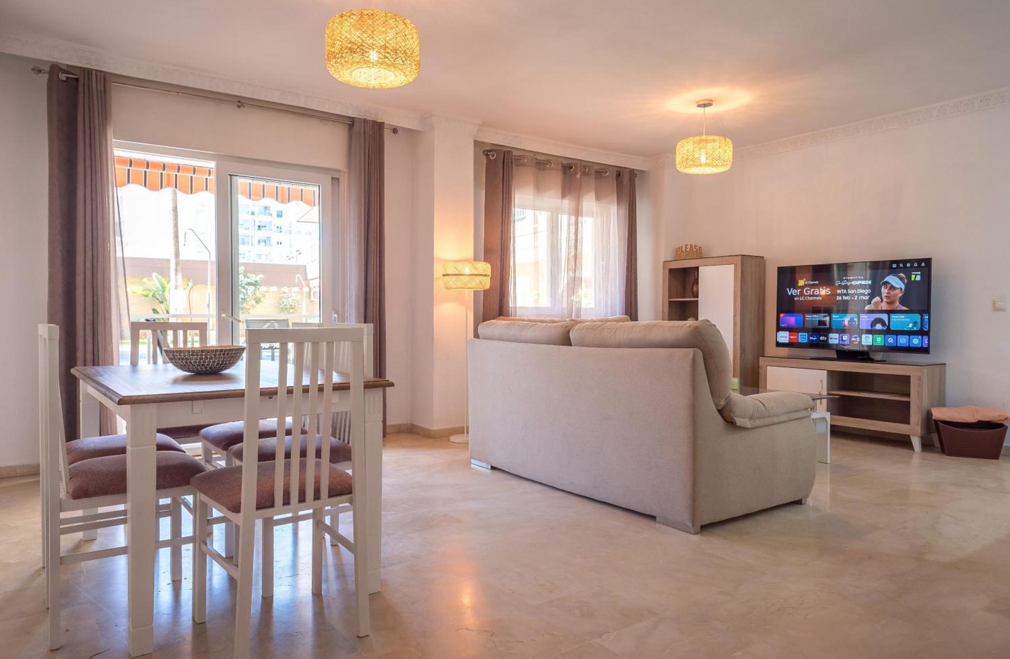 Palm Beach Parking Piscina Andra Apartment