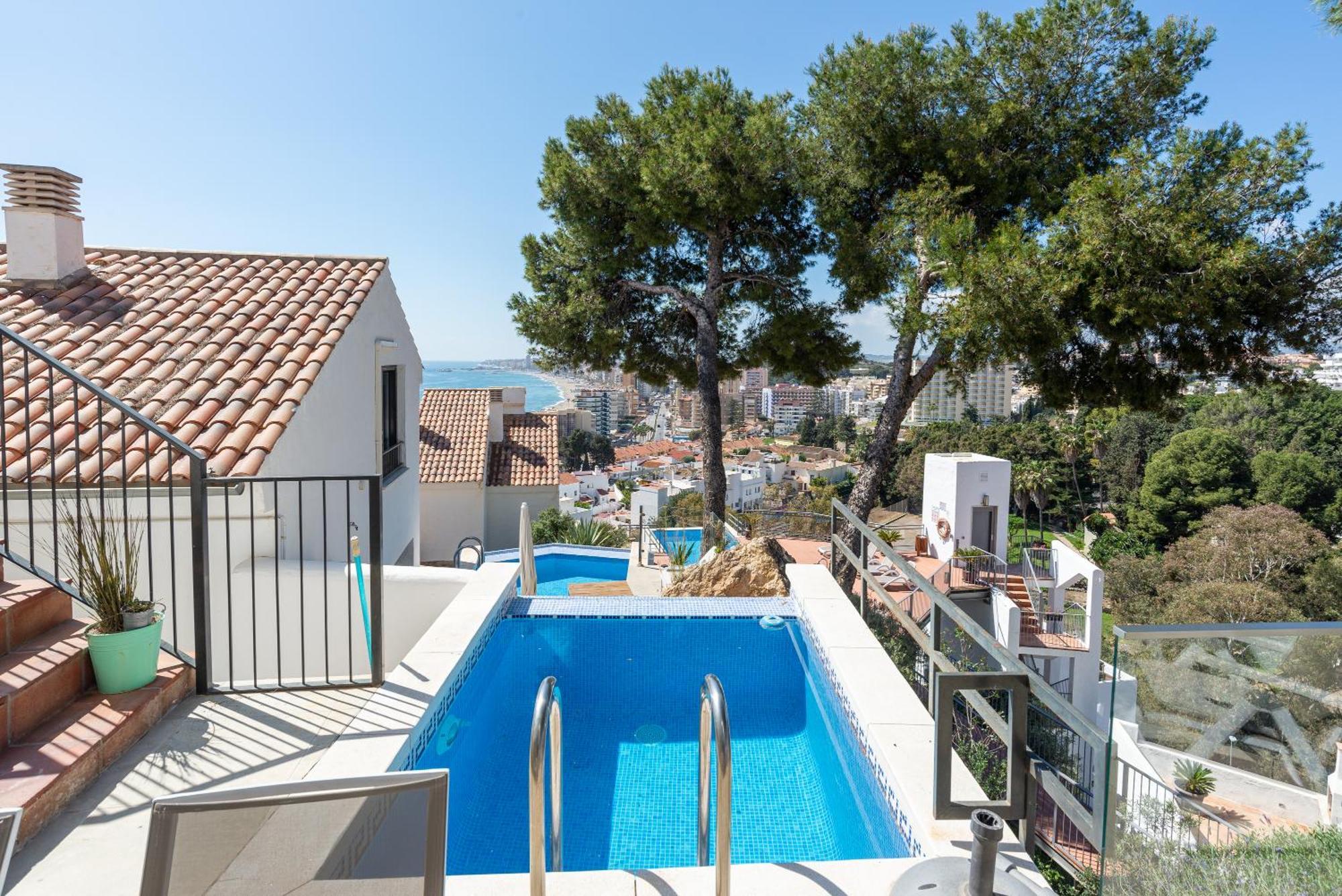 4 Bed Townhouse With Stunning View * Fuengirola