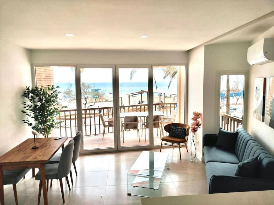Dreams By The Sea 2 Bedrooms & 2 Baths By 10tosea