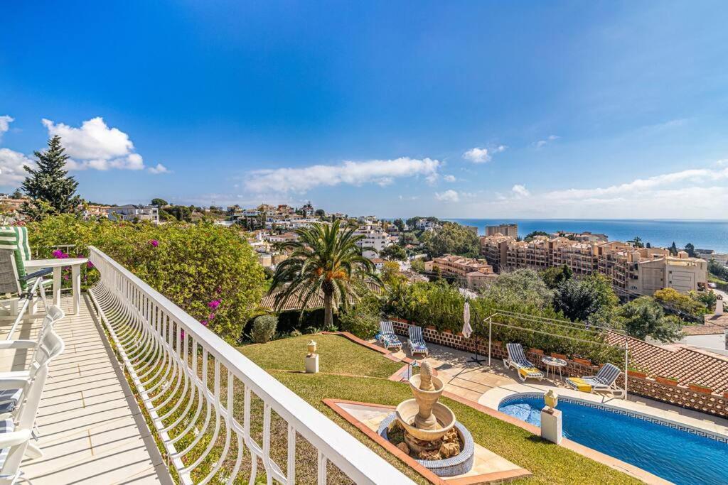 Con Piscina En Fuengirola