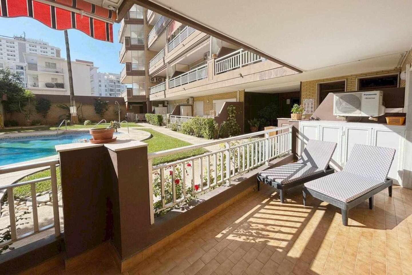 Apartment Palm Beach Parking Piscina Andra *