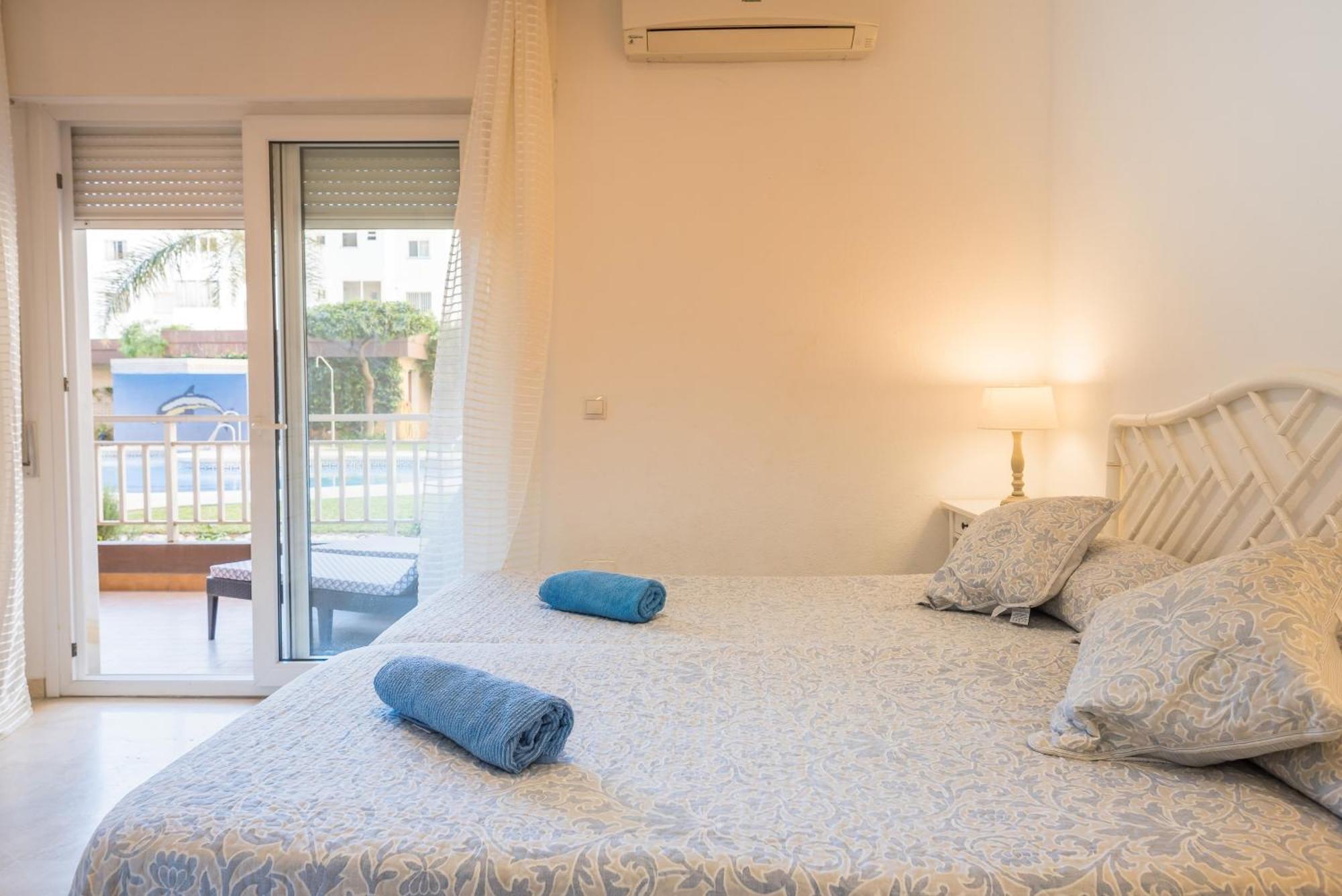 Palm Beach Parking Piscina Andra Apartment *