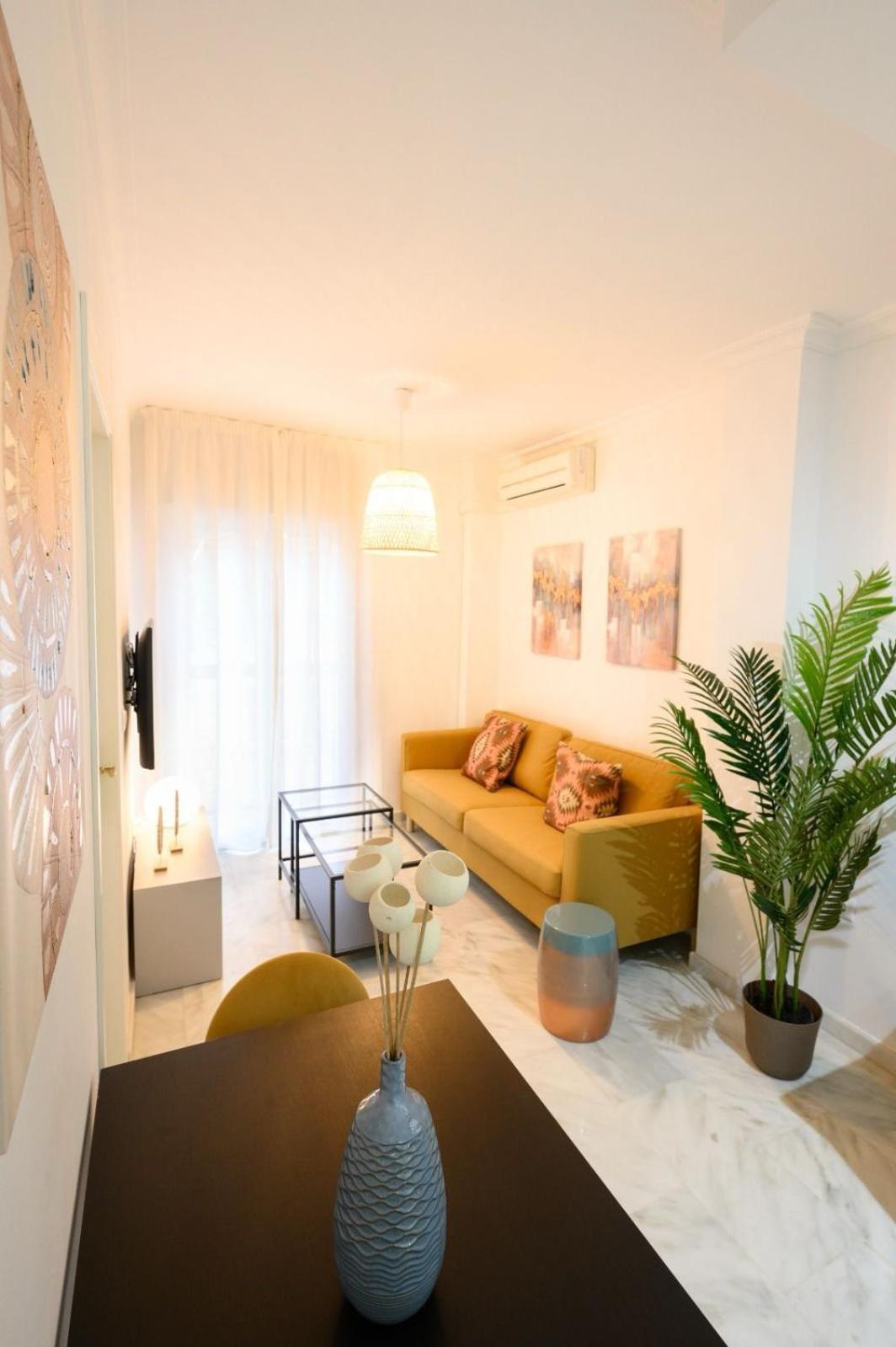 Capitan, 1 Bedromm, Center & By 10tsea Apartment *