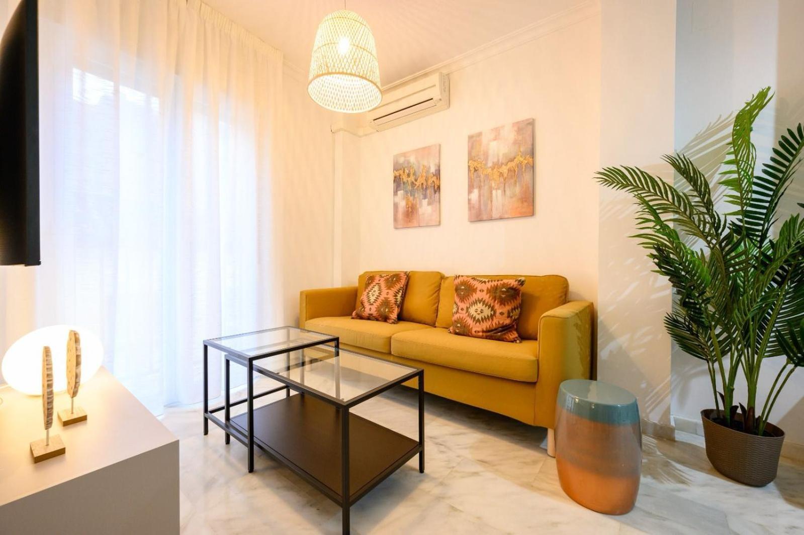 Apartment Capitan, 1 Bedromm, Center & By 10tsea