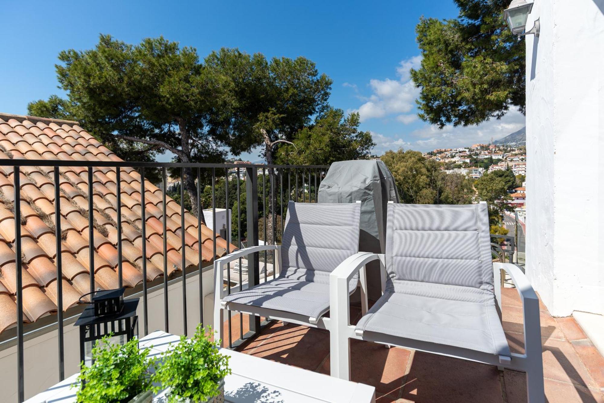 4 Bed Townhouse With Stunning View Holiday home Fuengirola