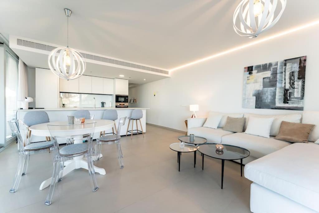 Luxury Flat With Sea View In Costa Del Sol Apartment