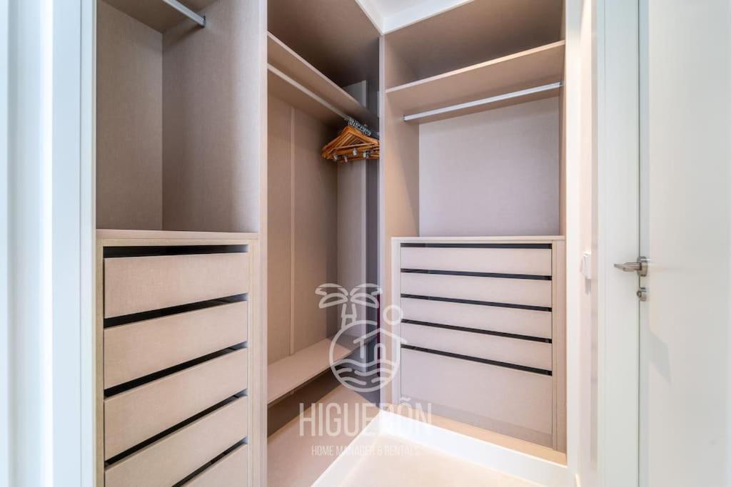 Higueronrentals The Aerie Huoneisto *