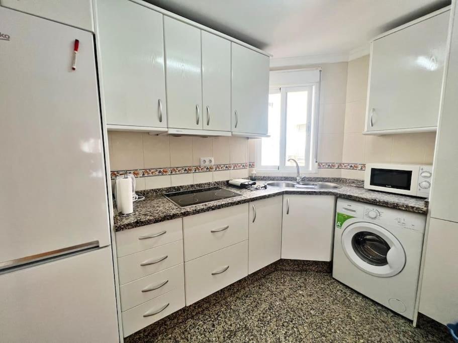 Apartment Centrico Y Junto Al Mar! *