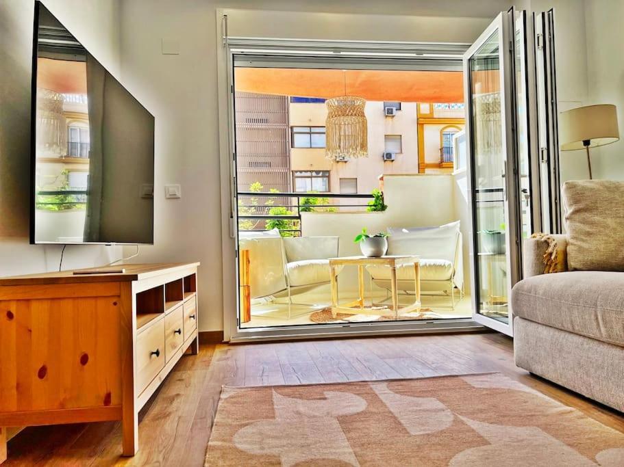 Luxurious With Pool Appartement *