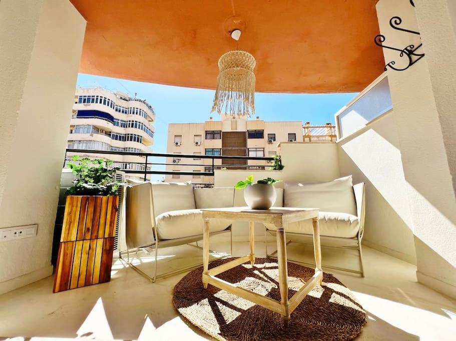 Luxurious With Pool Appartement
