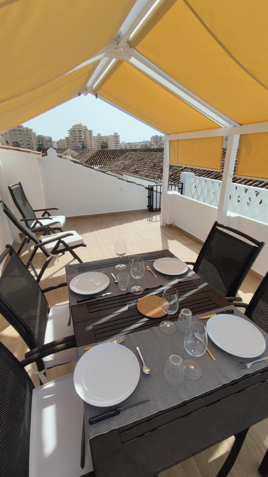Terrace Apartment *