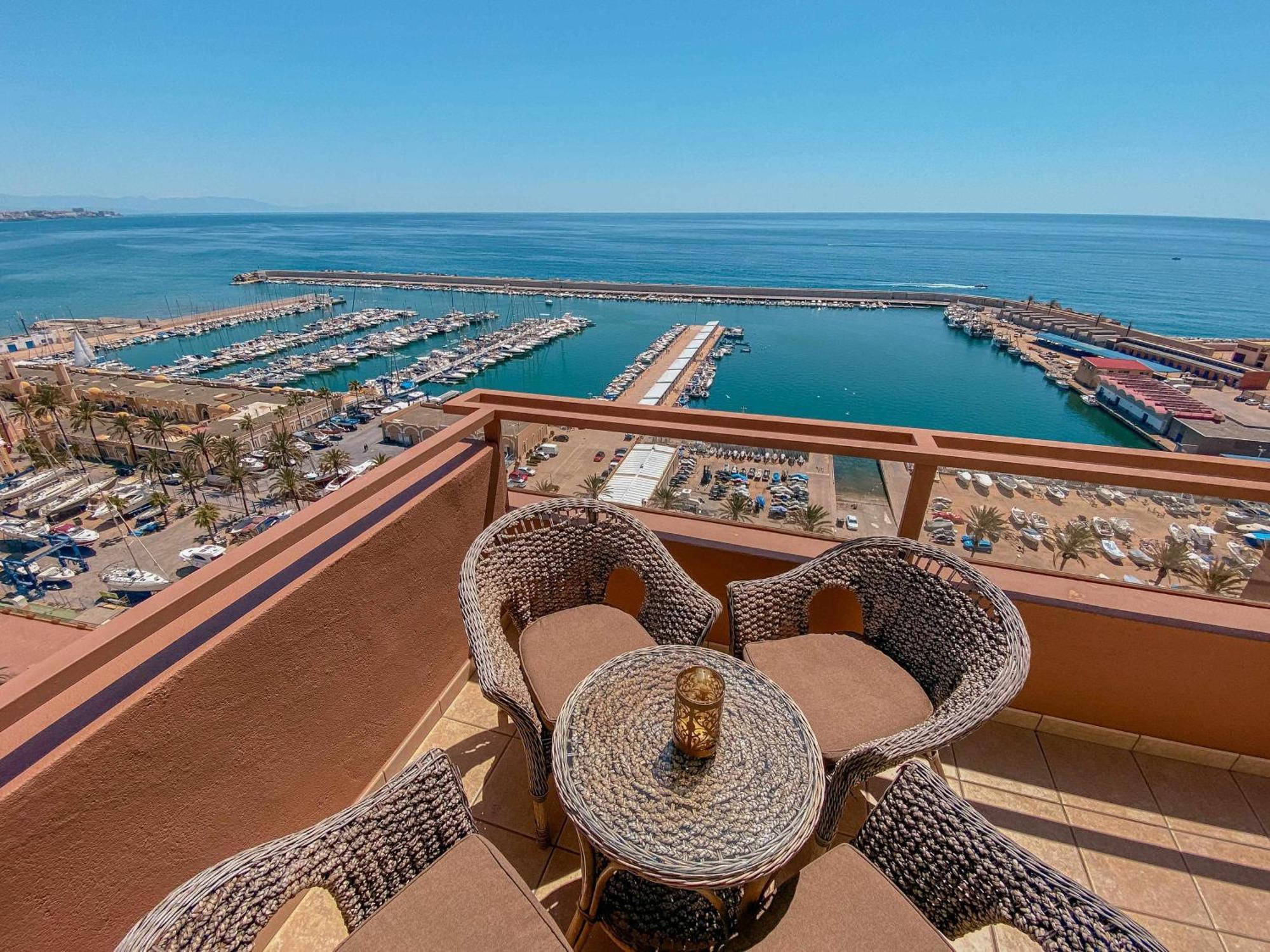 Apartment Atico Con Piscina Privada Y Vistas Al Mar