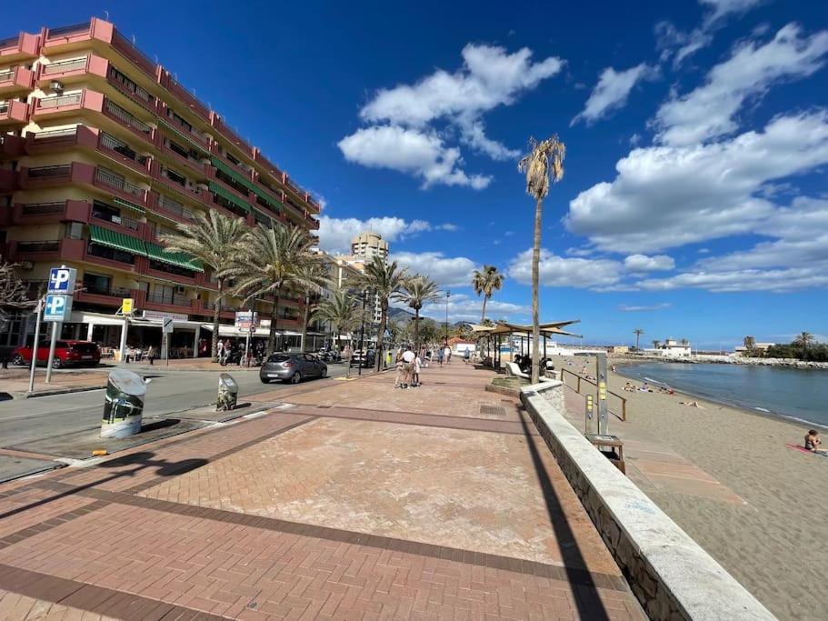 Apartment Primera Linea Playa-youtripmalaga *