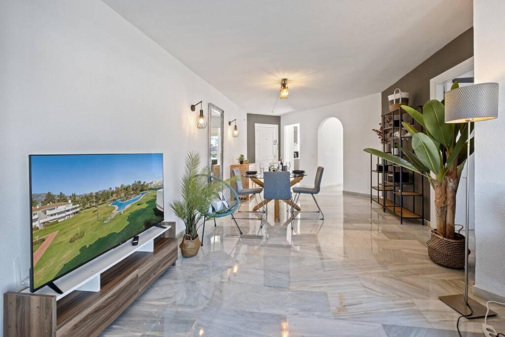 Amplio Piso En Mijas Golf *