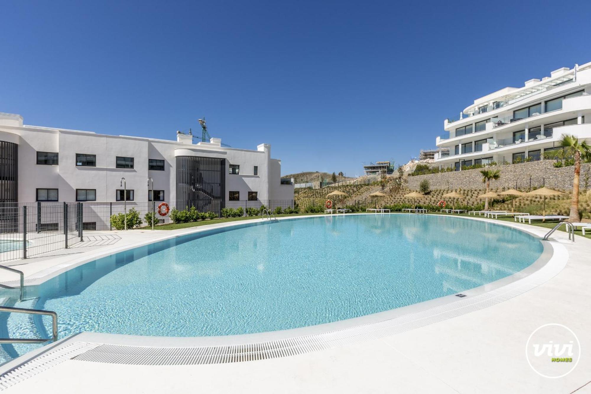 Vivi Homes - Kevin Pool, Garden, Terrace &