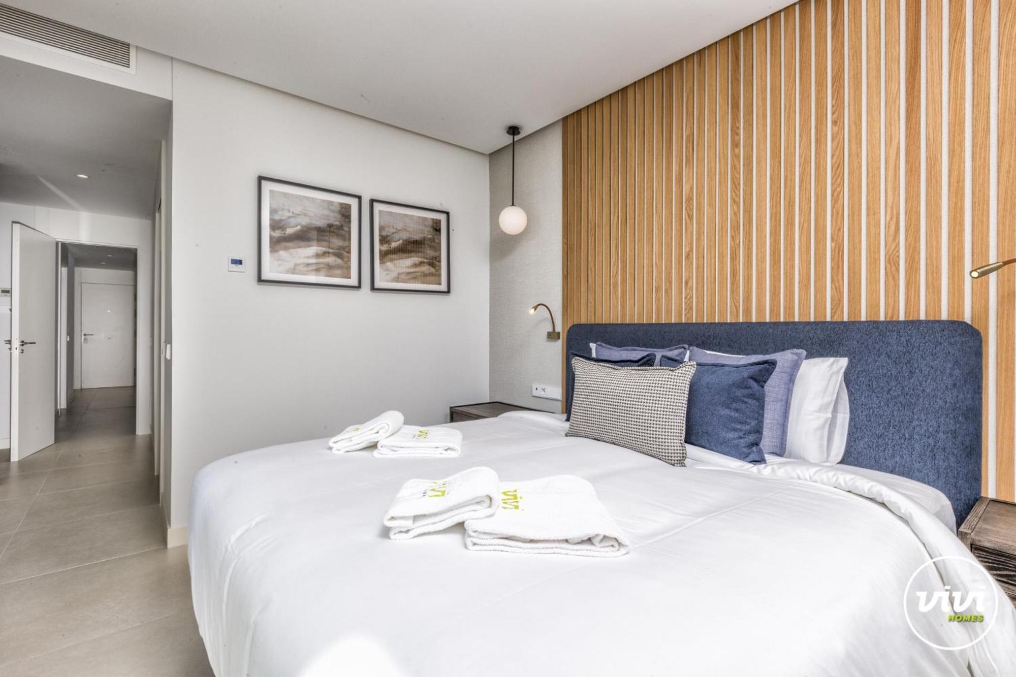 Vivi Homes - Kevin Pool, Garden, Terrace & Apartment Fuengirola