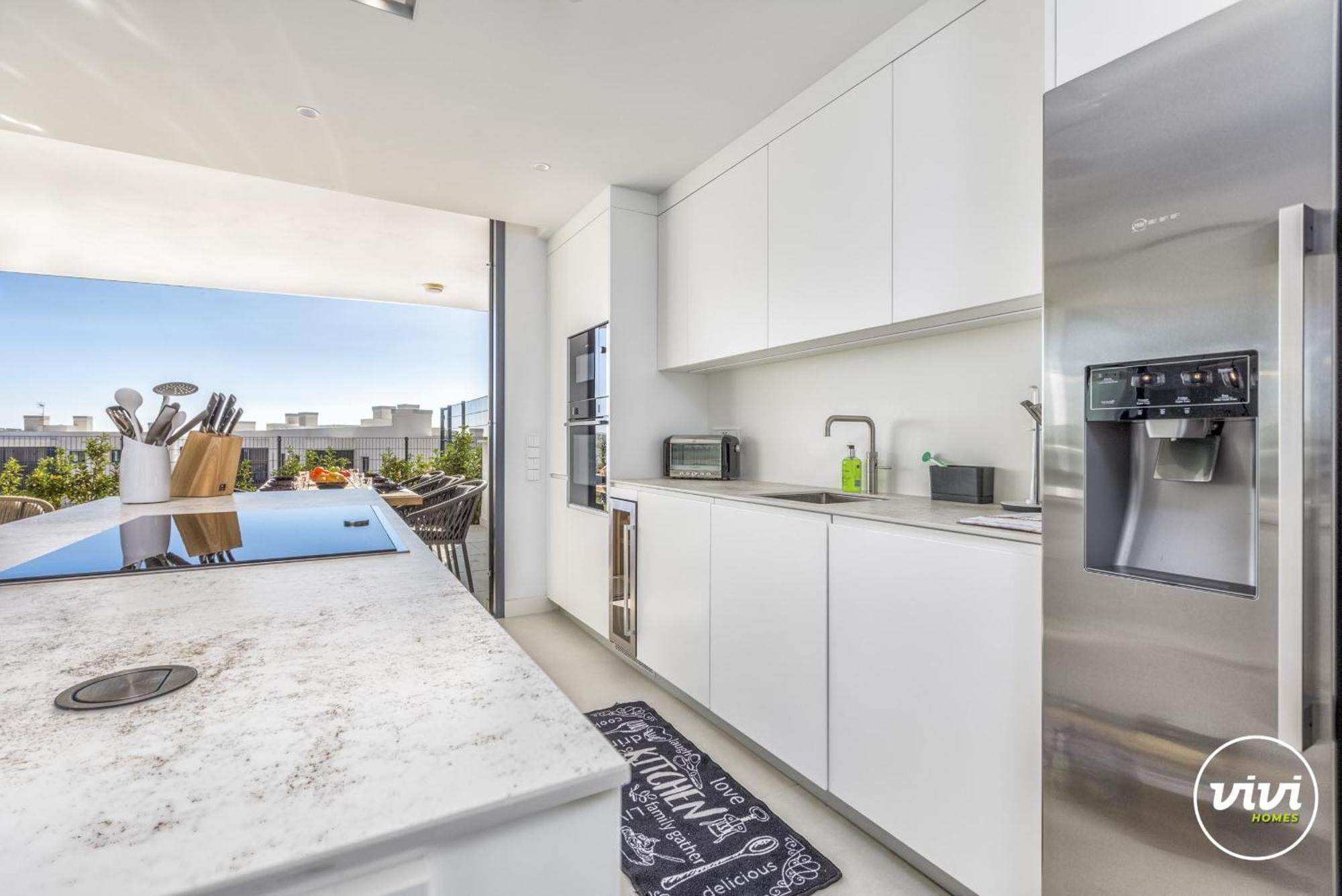 Vivi Homes - Kevin Pool, Garden, Terrace & Apartment Fuengirola