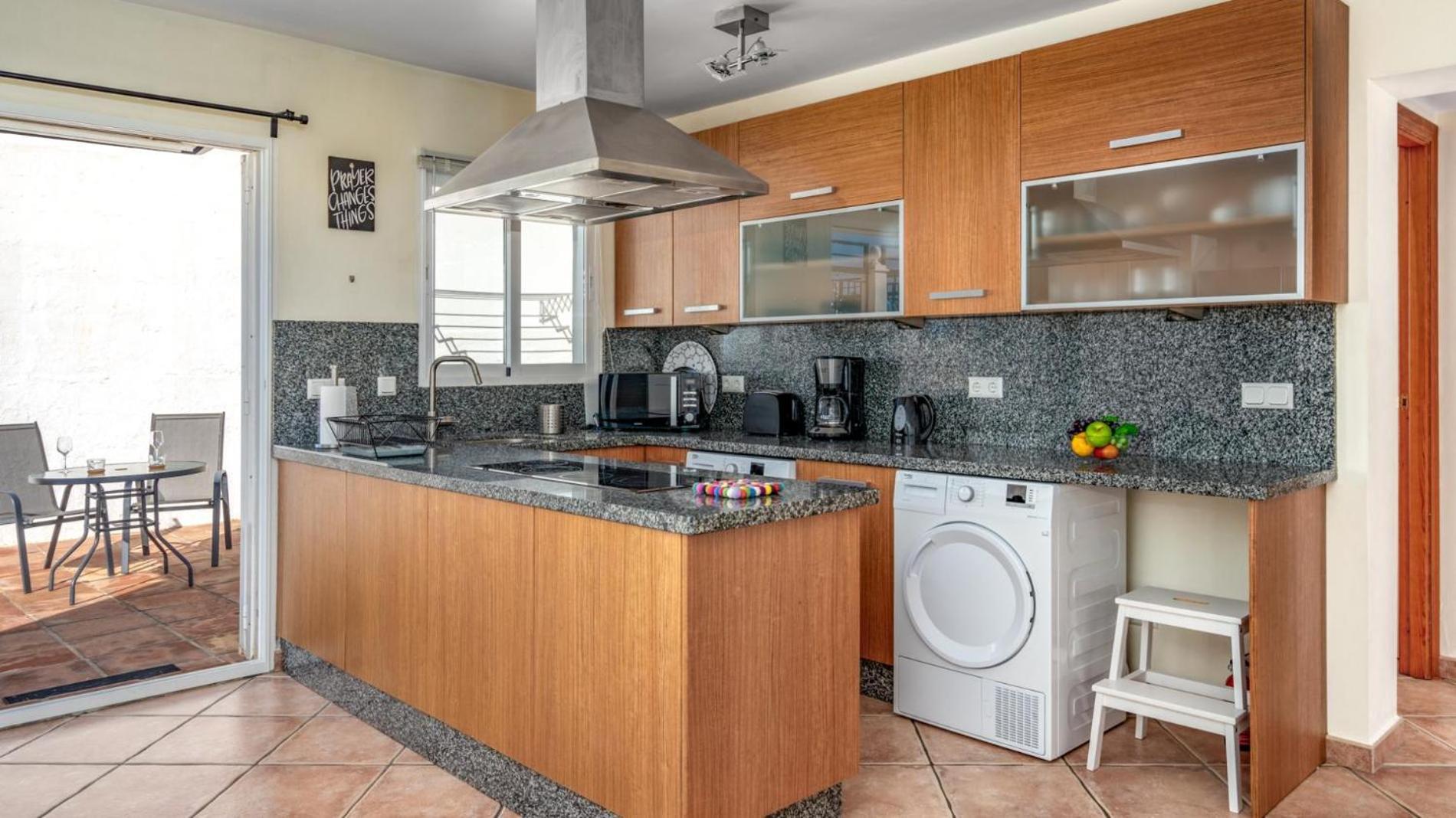 Holiday home Coastalgem: 2br Pool And View *
