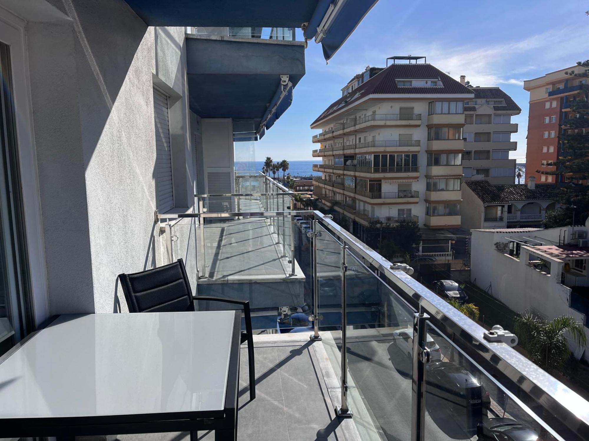 Apartamento Junto Al Mar, Edificio La Dorada En *