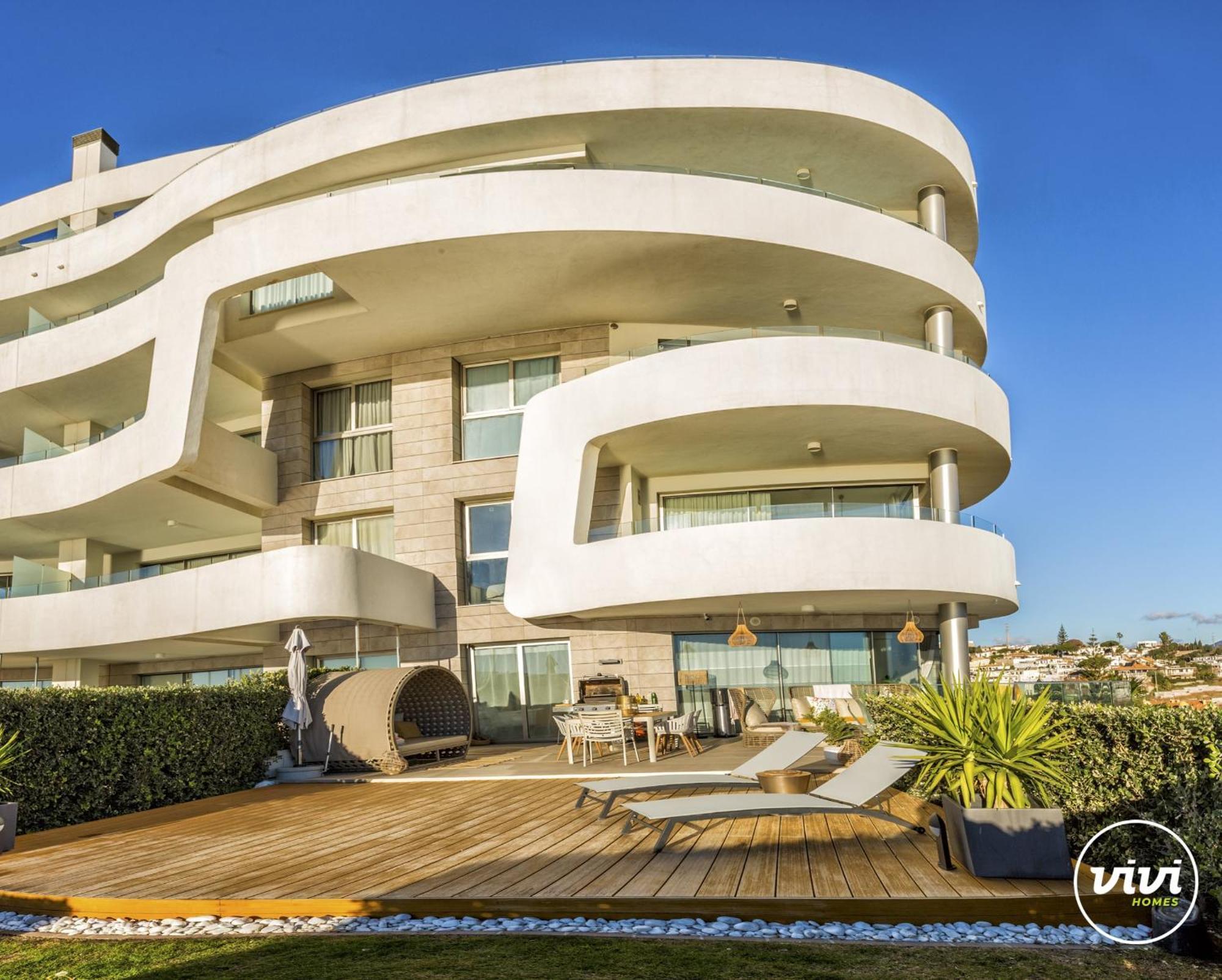 Vivi Homes - Buena Vista Pool, Sauna, Terrace, Gym & Sea View Fuengirola