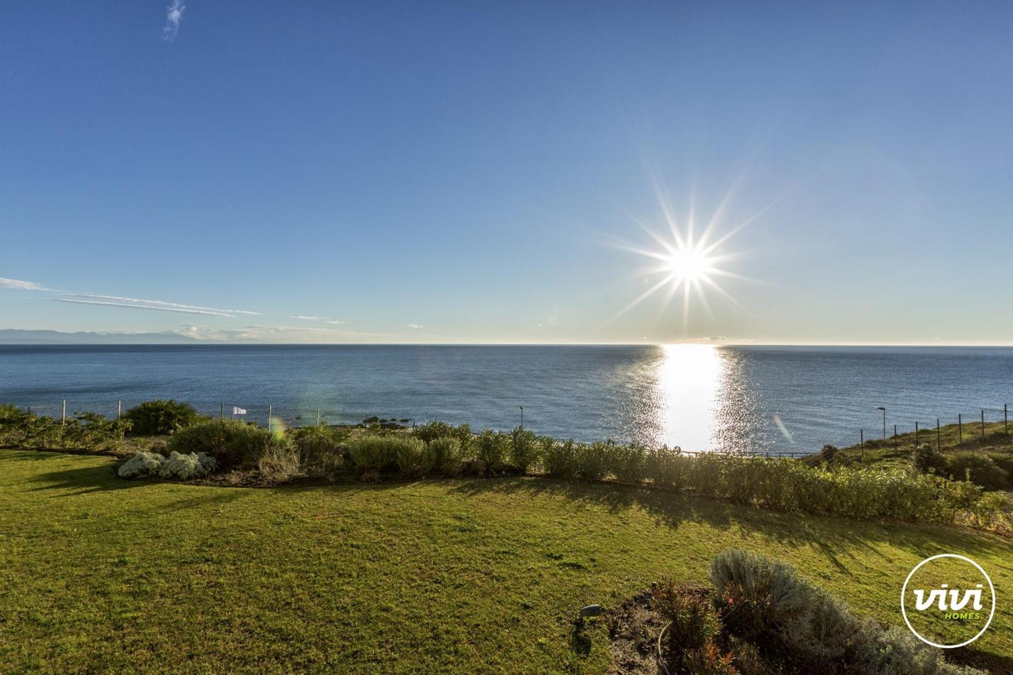 Vivi Homes - Buena Vista Pool, Sauna, Terrace, Gym & Sea View *