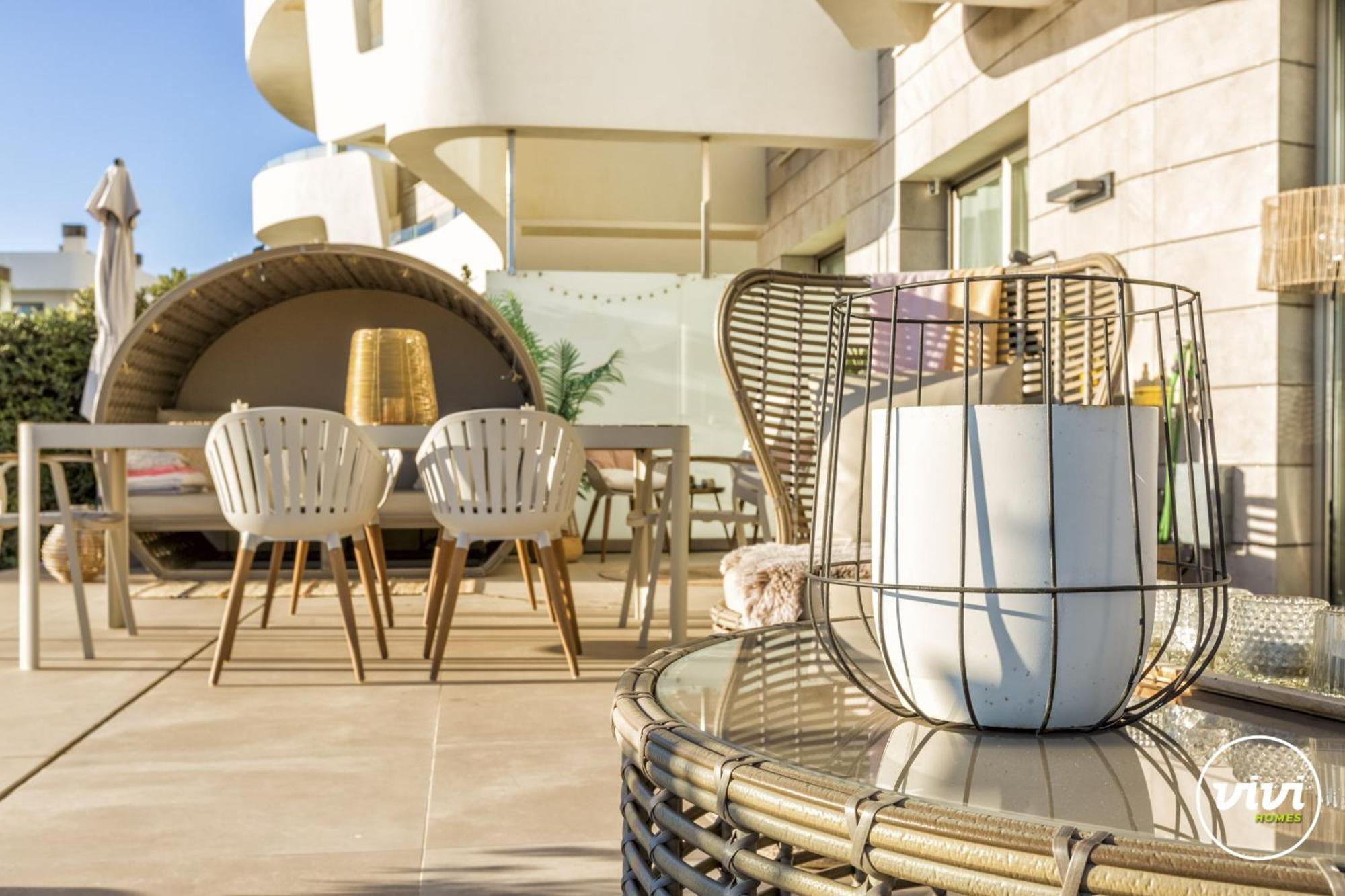 Vivi Homes - Buena Vista Pool, Sauna, Terrace, Gym & Sea View * Fuengirola