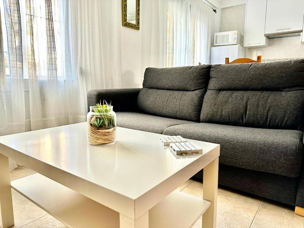 Boliches 150 M De La Playa Apartment Fuengirola