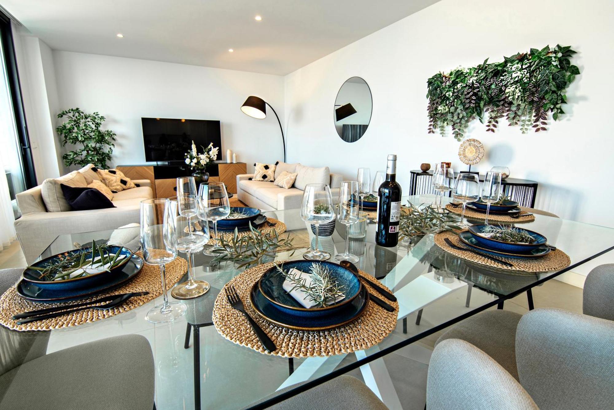 Apartamento Mara's Higueron West - Mediterranean Style - & Golf - Large Sunny Terrace !!!! Fuengirola