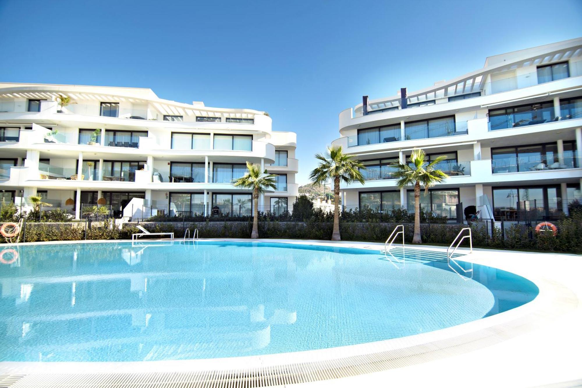 Mara's Higueron West - Mediterranean Style - & Golf - Large Sunny Terrace !!!! * Fuengirola