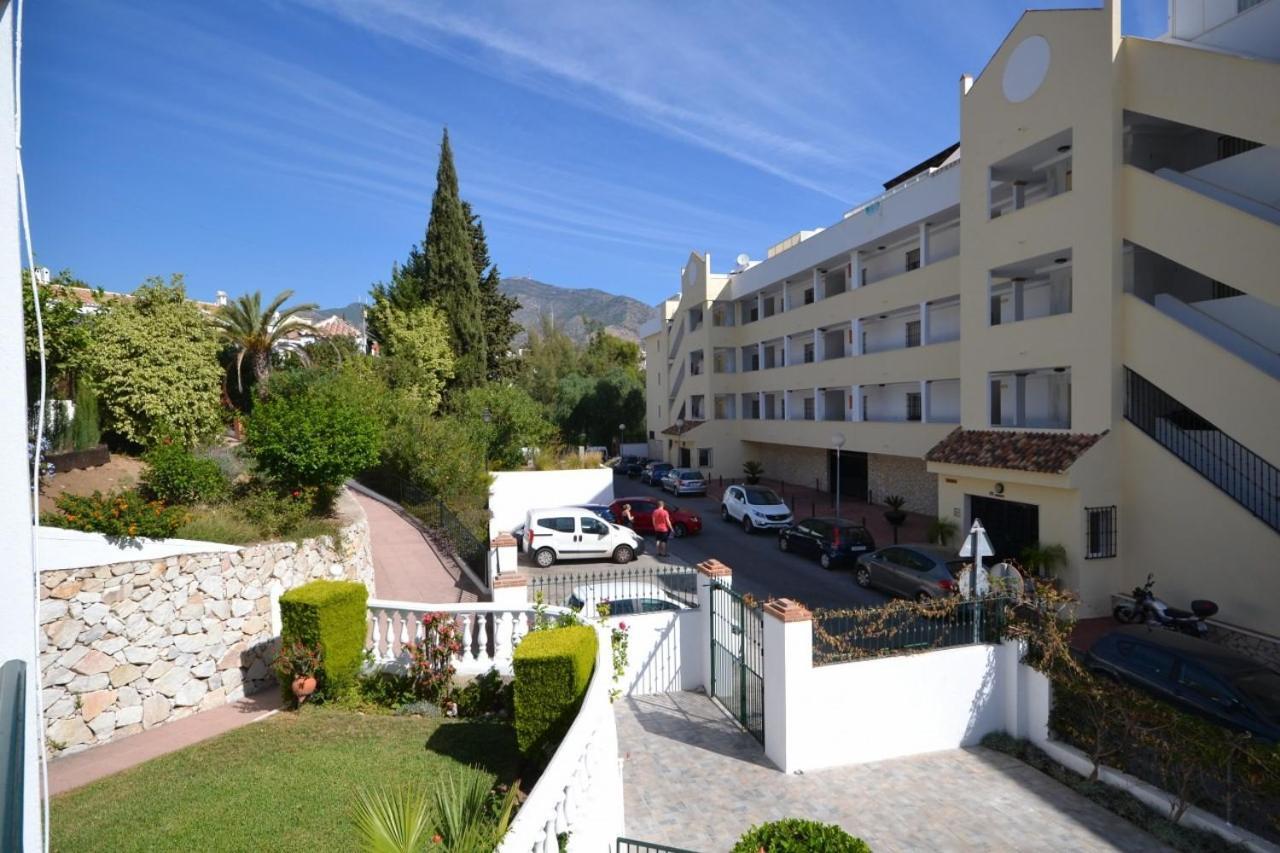 Homley Apartment