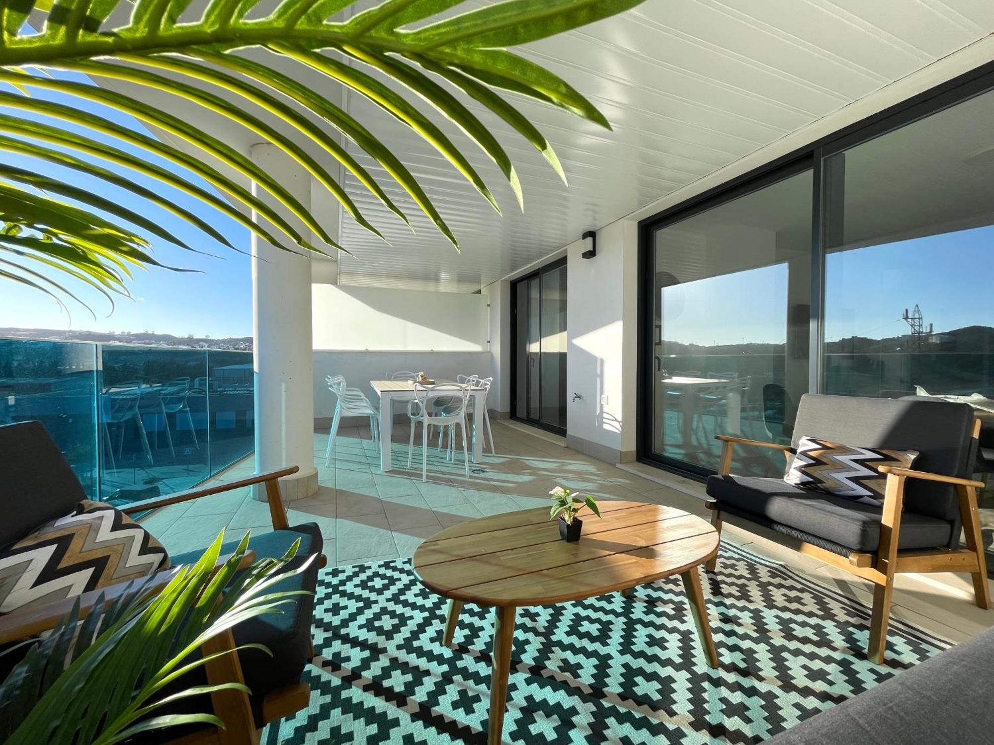 Appartement Three Bedroom Vacation Paradise *