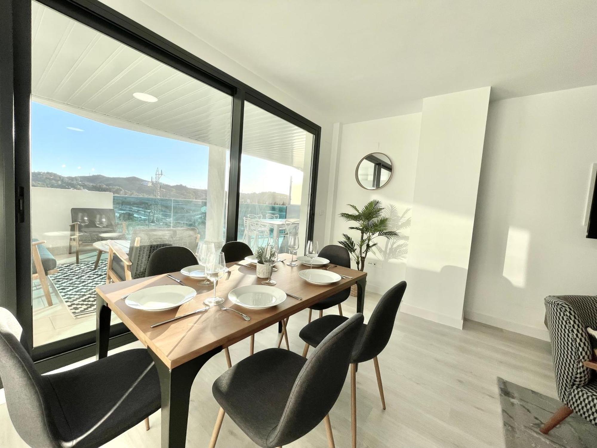 Appartement Three Bedroom Vacation Paradise *
