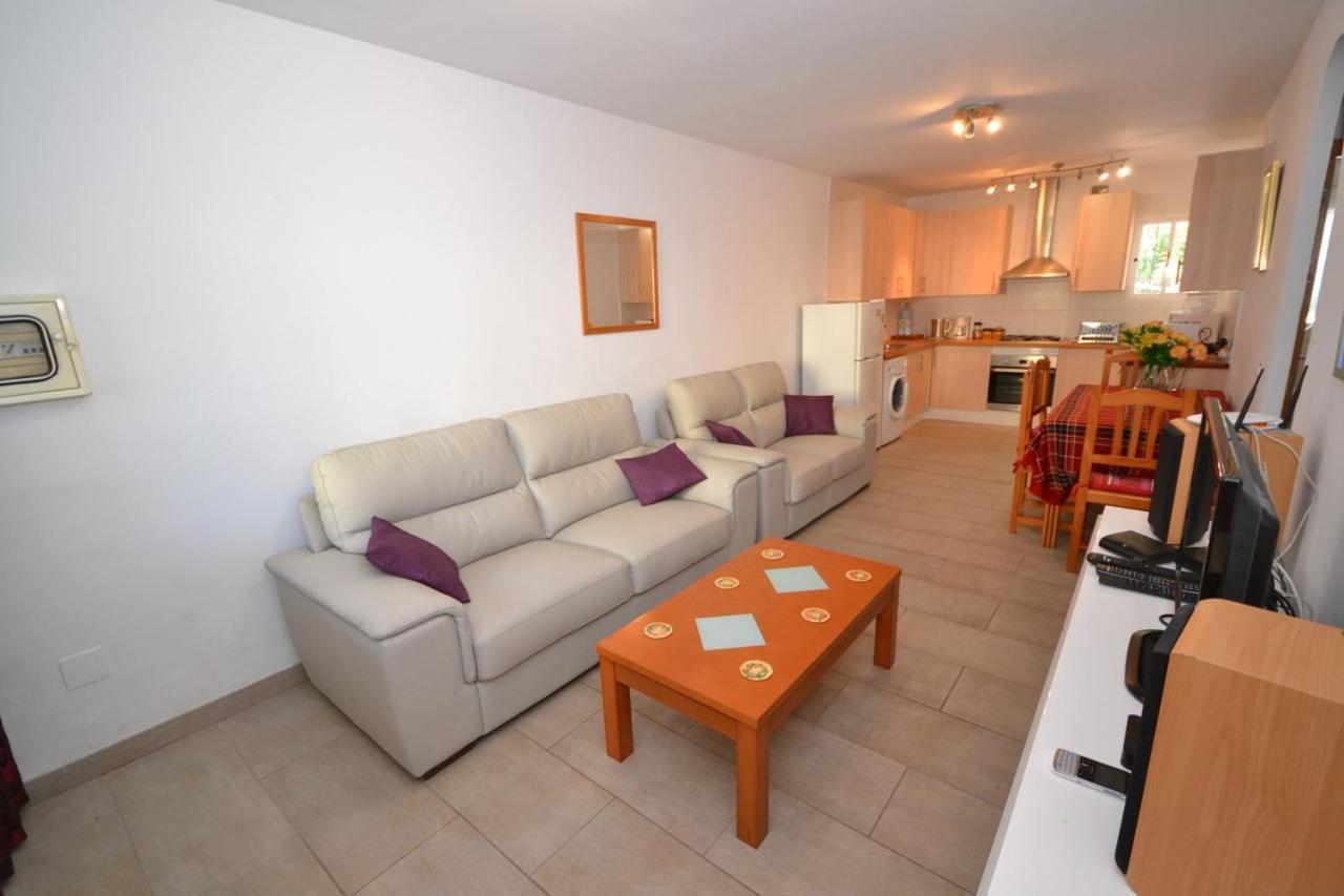Stella Blanca 24b Fuengirola