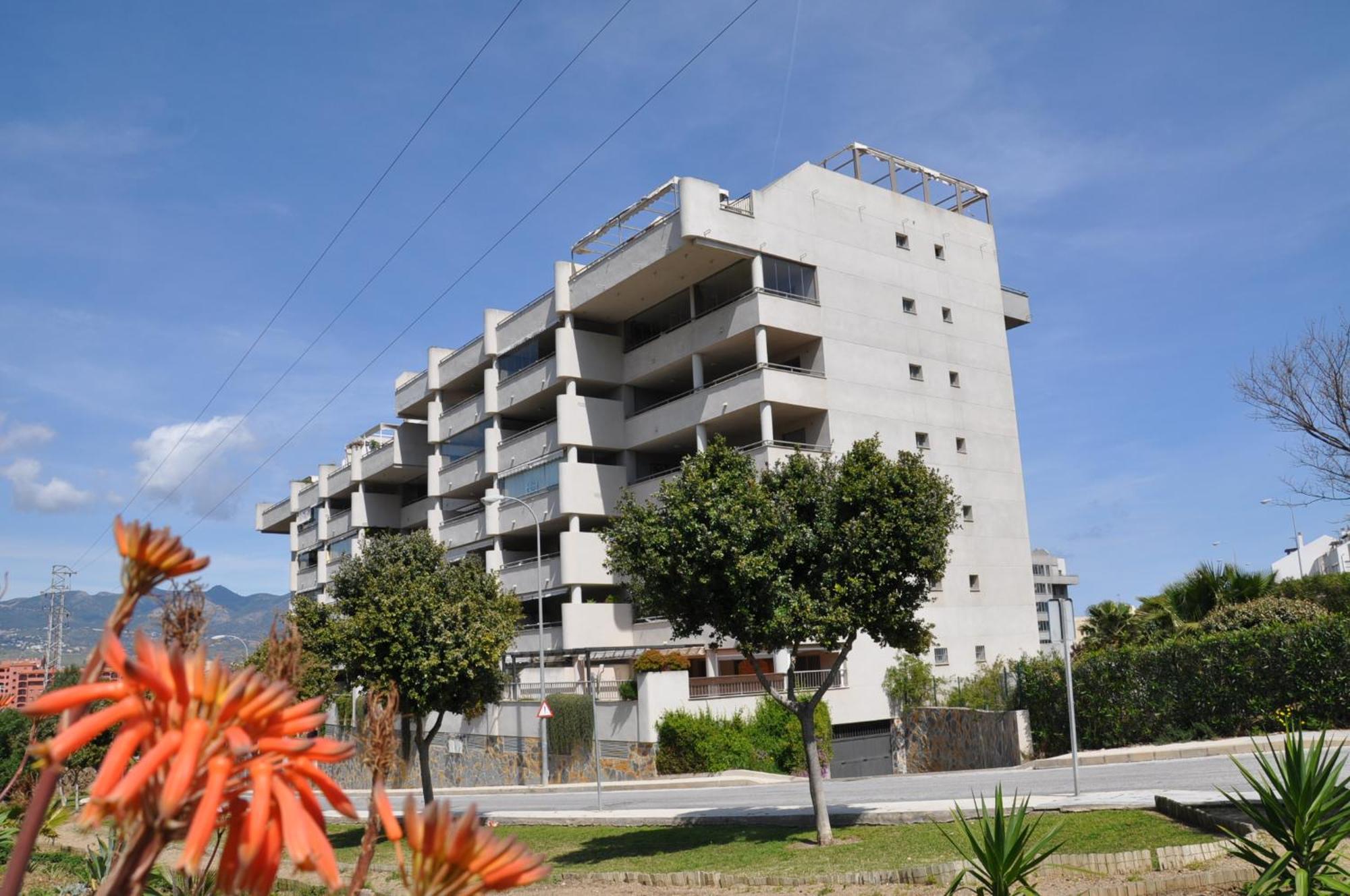 - Luxury 3 Bedrooms