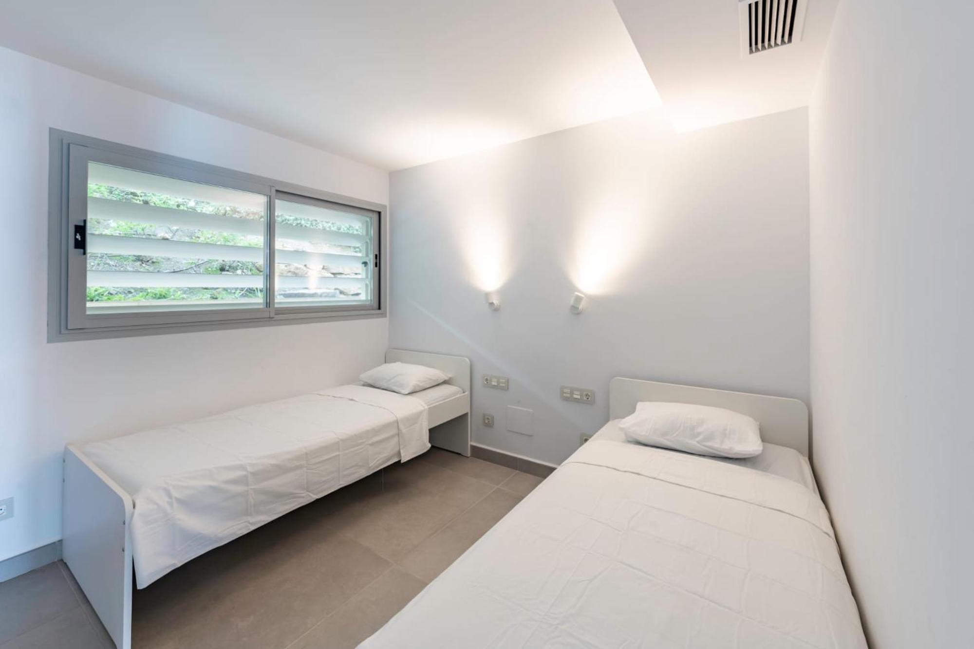 Serene Seaview Retreat In Higueron: 2br Oasis