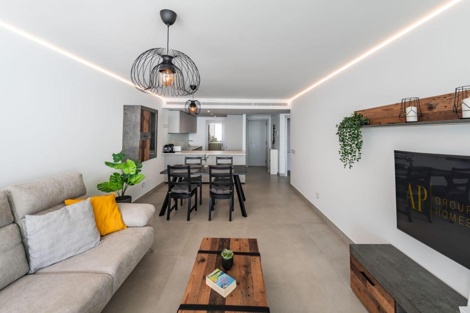Apartment Serene Seaview Retreat In Higueron: 2br Oasis *