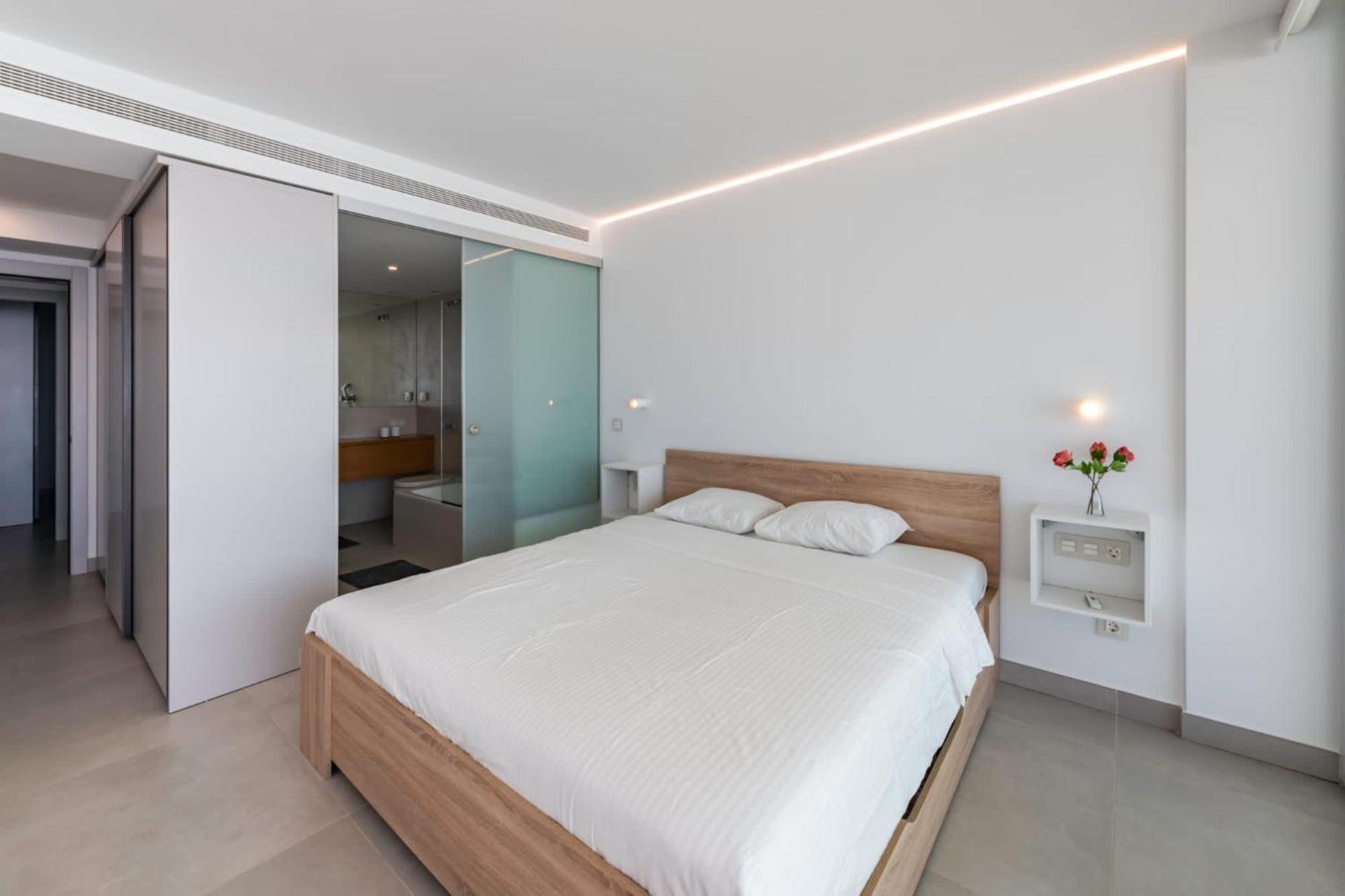 Serene Seaview Retreat In Higueron: 2br Oasis *