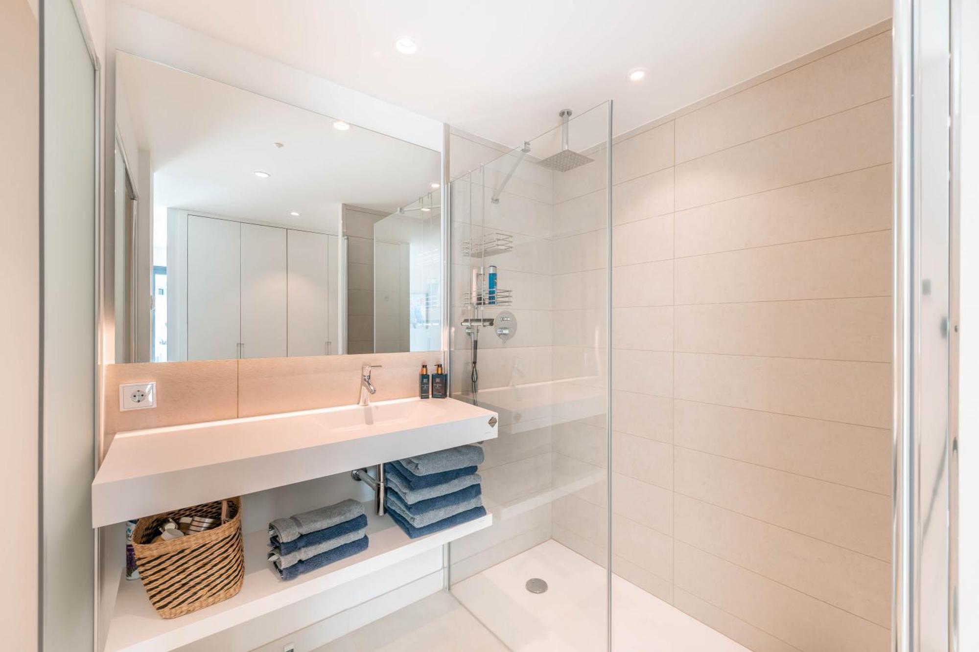 Higueron West Collection - The Blue Horizon By Hwpc *