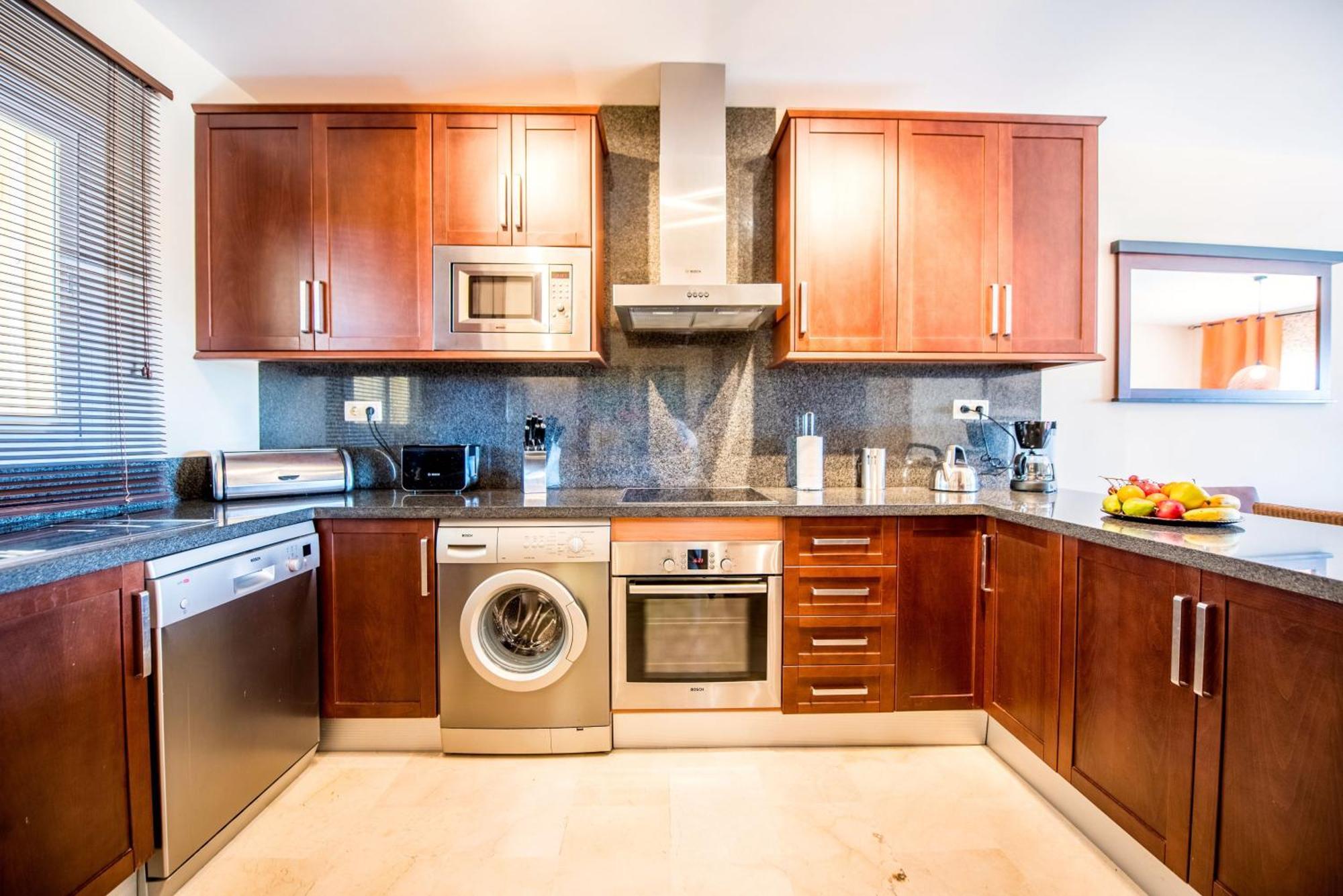 Malibu Jacuzzi Penthouse By Costarentals - Ref 242 Apartment Fuengirola