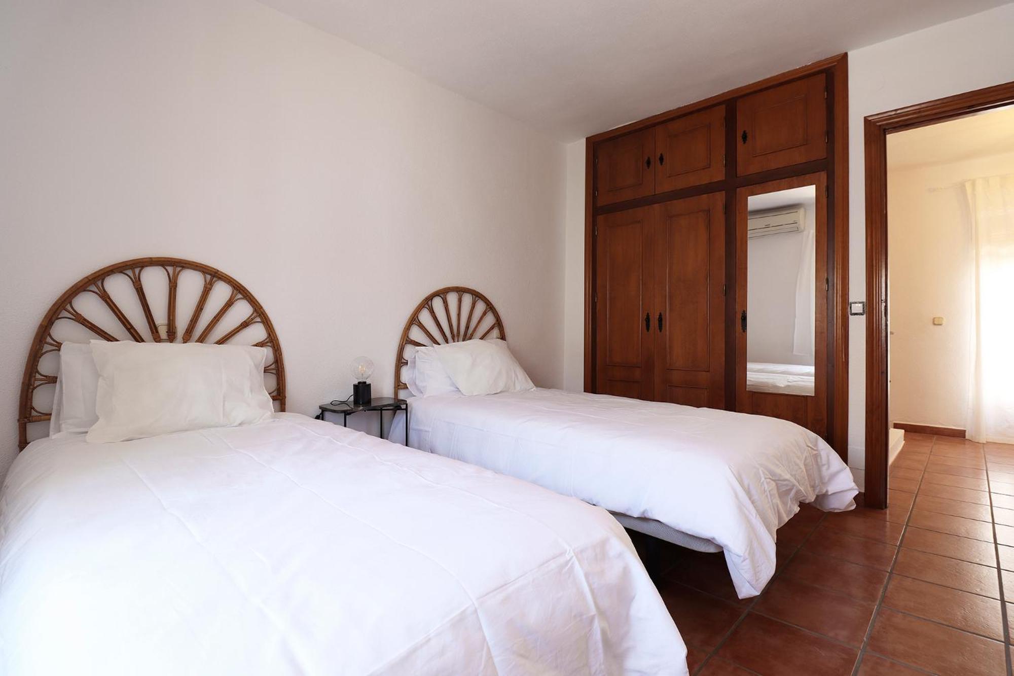 Pueblo 2brd Townhouse *