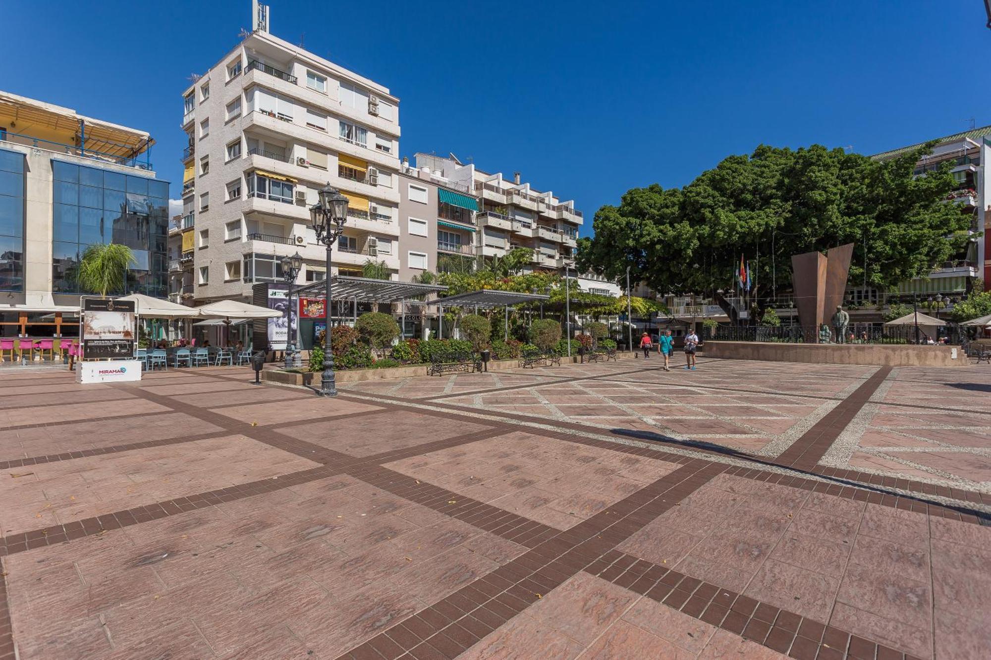 3br Centre - Apartment *