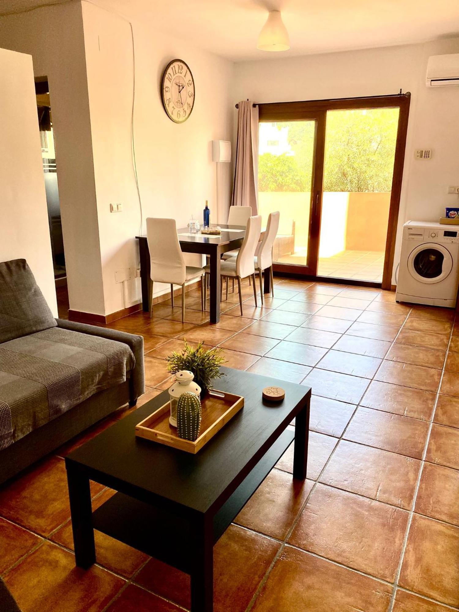 Apartament Pool & Parking Apartment